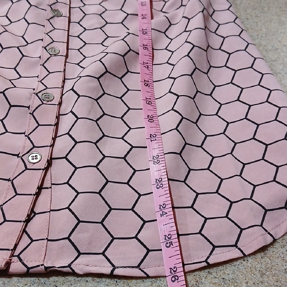 Notations Pink Hexagon Button Down Shirt - Picture 7 of 8
